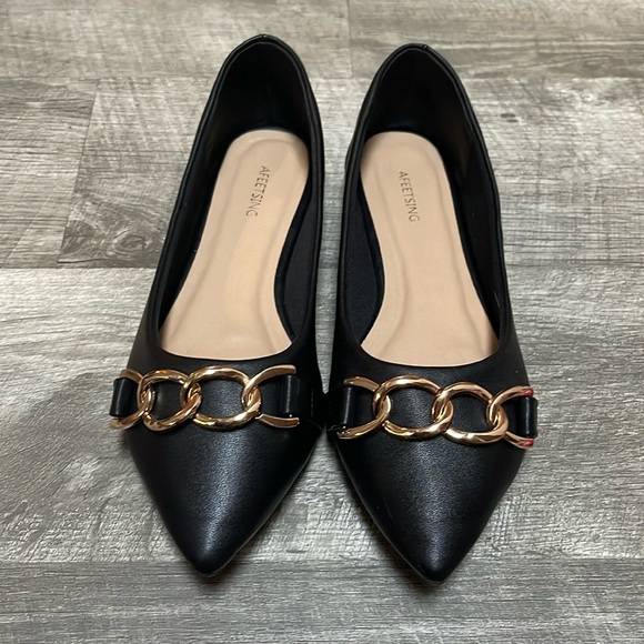 AFEETSING Black W/ Chain Link Flats - Picture 3 of 15